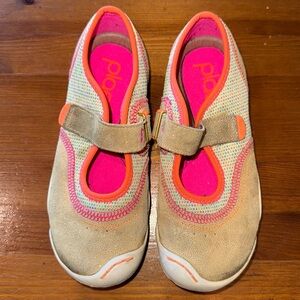 Plae Shoes Emme Shimmer Gold Pink Kids 1.5